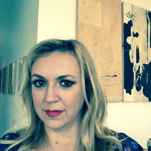 Meet your Posher, Julia - Picture 6 of 6